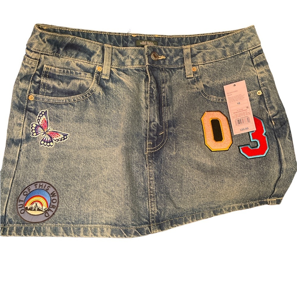 BNWT- Mini denim skirt w/ cute patches.